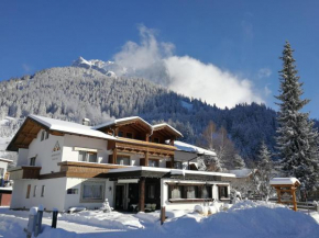 Berghaus Halali - dein kleines Hotel an der Zugspitze